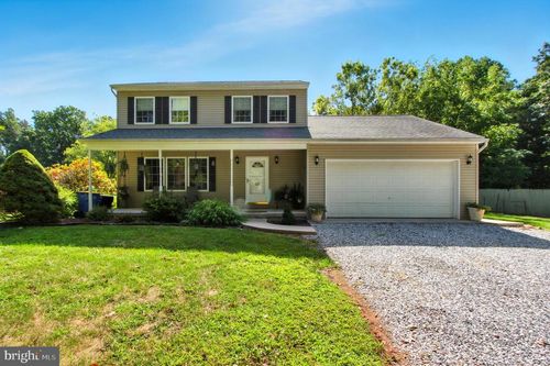 172 Park Dr, DOVER, PA, 17315-1604 | Card Image