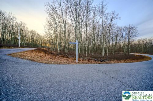 2342 Blue Spruce Dr, Hazleton, PA, 18201 | Card Image