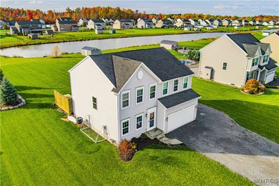 4984 Devonshire Lane, House other with 4 bedrooms, 2 bathrooms and null parking in Pendleton NY | Image 2