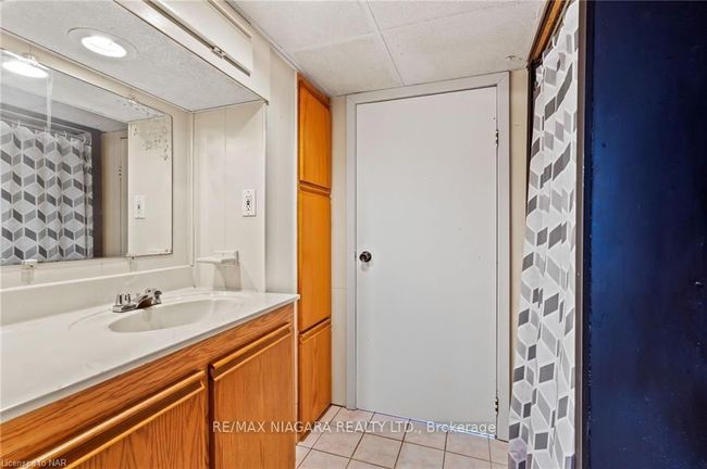 22 Blair Cres, House other with 3 bedrooms, 2 bathrooms and 2 parking in Saint Catharines ON | Image 21