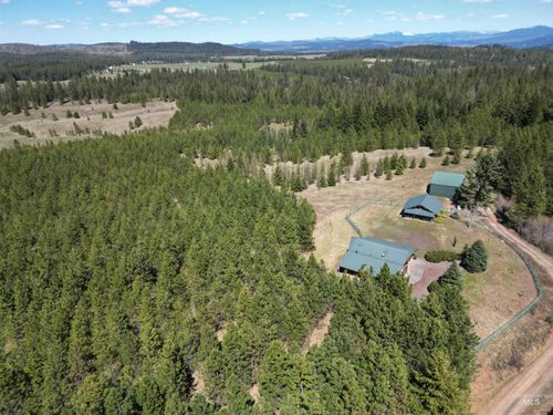 4975 Middle Rd, Lenore, ID, 83541 | Card Image