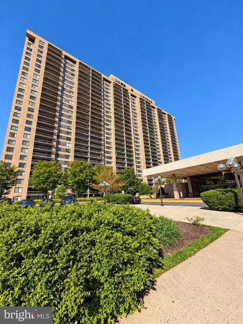 314-n-3701 S George Mason Dr, FALLS CHURCH, VA, 22041-3778 | Card Image