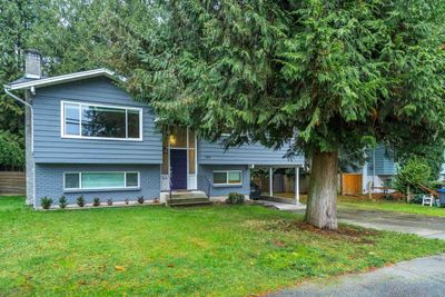 1522 128 St, House other with 5 bedrooms, 2 bathrooms and 3 parking in Surrey BC | Image 3