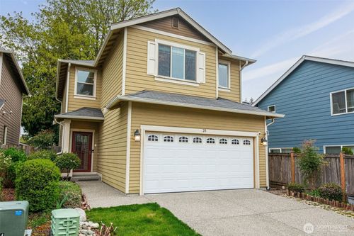 35-20 92nd Ave Se, Lake Stevens, WA, 98258-3802 | Card Image