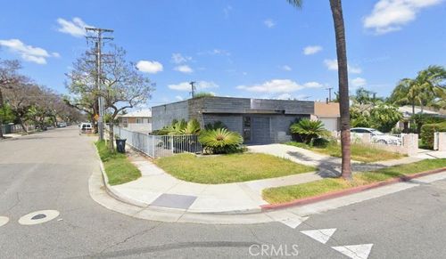 1626 S Broadway, Santa Ana, CA, 92707-2214 | Card Image