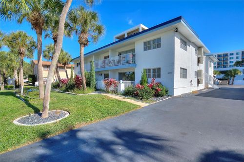 apt-3-4250 37th St S, St Petersburg, FL, 33711-4557 | Card Image