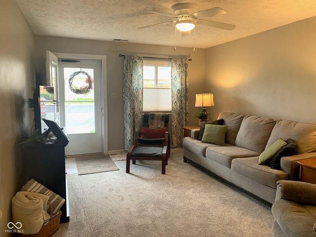 2715 Prosperity Dr, Condo with 2 bedrooms, 1 bathrooms and null parking in Columbus IN | Image 7