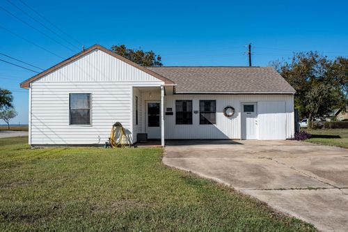 101 Lubbock St, Port Lavaca, TX, 77979 | Card Image