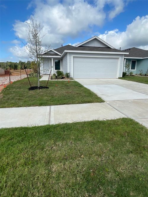 5631 Shelford Birch Dr, Conroe, TX, 77303-3381 | Card Image