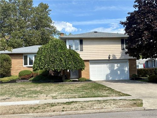 66 Willowgrove Ct, Tonawanda, NY, 14150-4521 | Card Image