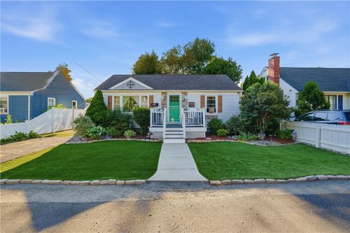 11 Cherry Street, North Providence, RI, 02911 | Card Image