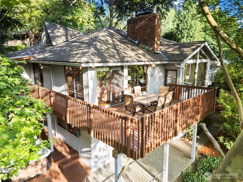 3216 142nd Pl Ne, Bellevue, WA, 98007-3236 | Card Image