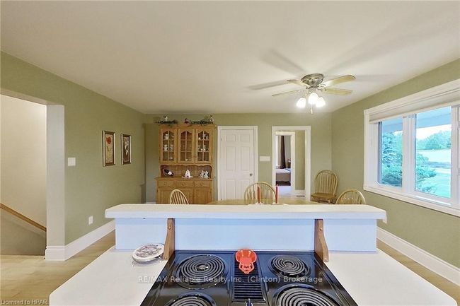 75551 Bluewater Highway, Home with 4 bedrooms, 1 bathrooms and 10 parking in Huron ON | Image 4