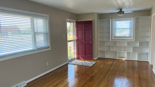 1916 Brynell Dr, Lexington, KY, 40505-2206 | Card Image