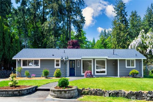 7226 198th St Sw, Lynnwood, WA, 98036-5852 | Card Image