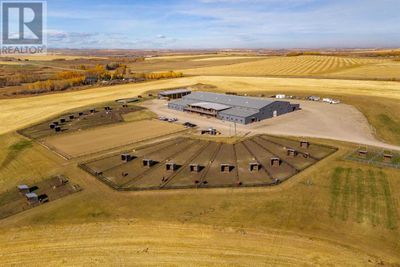 3245 Township Road 292, Home with 3 bedrooms, 2 bathrooms and null parking in Madden AB | Image 1