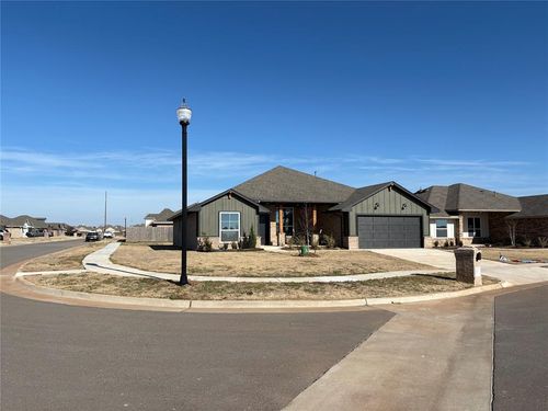 8617 Nw 76th Street, Oklahoma City, OK, 73132 | Card Image