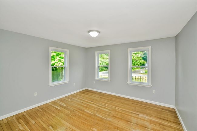 87 Summer St, House other with 4 bedrooms, 3 bathrooms and 6 parking in Abington MA | Image 19