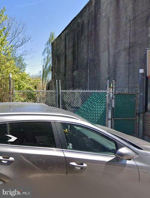 3025 N American St, PHILADELPHIA, PA, 19133-3620 | Card Image