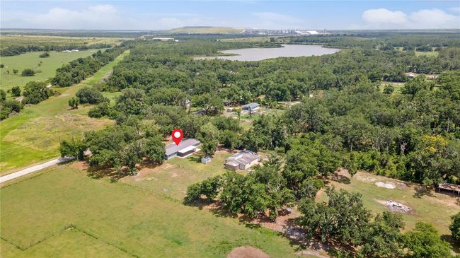 9819 Allen Rd, House other with 3 bedrooms, 2 bathrooms and null parking in Lithia FL | Image 44