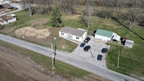 2360 Taylor Rd, West Frankfort, IL, 62896-5215 | Card Image