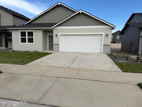 4545 E Rare Fox Ave, Post Falls, ID, 83854-4125 | Card Image