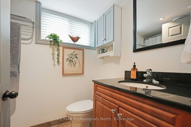 1055 Dark Lake Rd, House other with 3 bedrooms, 2 bathrooms and 6 parking in Haliburton ON | Image 39