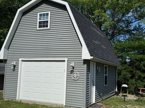 317 W Autumn Dr, Oakwood, IL, 61858-6216 | Card Image