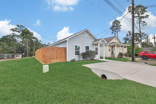 801 Omeara, Montgomery, TX, 77316-2963 | Card Image