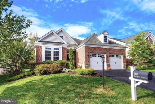 2234 Cooper Dr, SCHWENKSVILLE, PA, 19473-2424 | Card Image