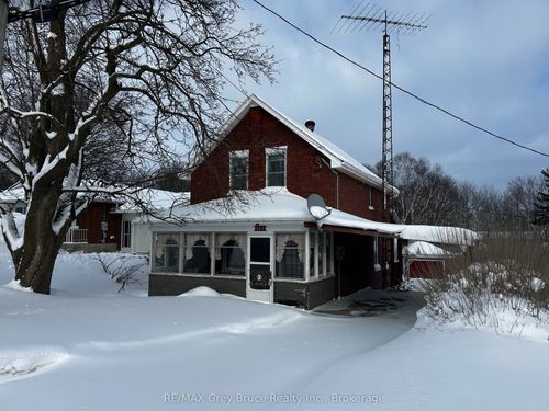 367 1st Ave S, Chesley, ON, N0G1L0 | Card Image