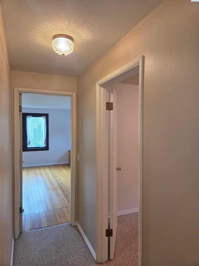 6302 Sand Rd, Home with 4 bedrooms, 3 bathrooms and null parking in Pullman WA | Image 42