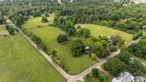 2 Kuykendall Rd, Broken Bow, OK, 74728 | Card Image