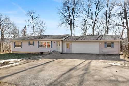 5055 County 9, Houston, MN, 55943-7135 | Card Image