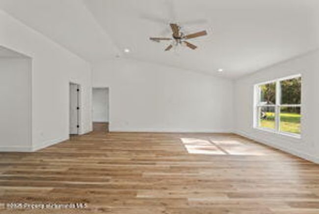 14586 Mocking Wren Rd, House other with 4 bedrooms, 2 bathrooms and null parking in WEEKI WACHEE FL | Image 17