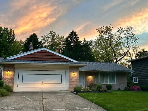 968 Carlone Pl, South Euclid, OH, 44121-3810 | Card Image