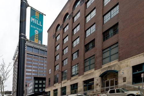 unit-304-250 Park Ave, Minneapolis, MN, 55415-1167 | Card Image