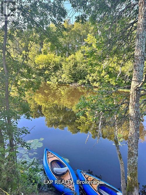 612 17 Highway, Verner, ON, P0H2M0 | Card Image