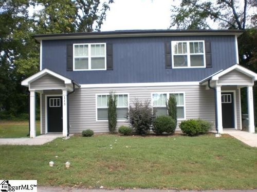 115/117 Oak Street, Greer, SC, 29651 | Card Image