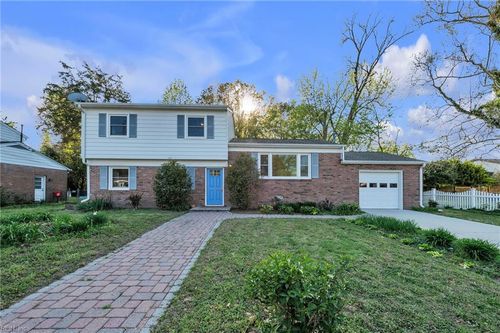 37 Michele Dr, Hampton, VA, 23669-1940 | Card Image