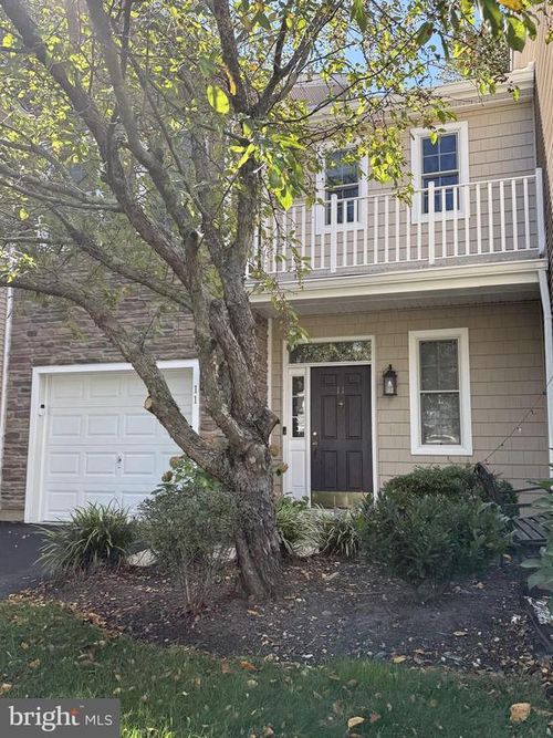 11 Daffodil Way, Old Bridge, NJ, 08857-3592 | Card Image