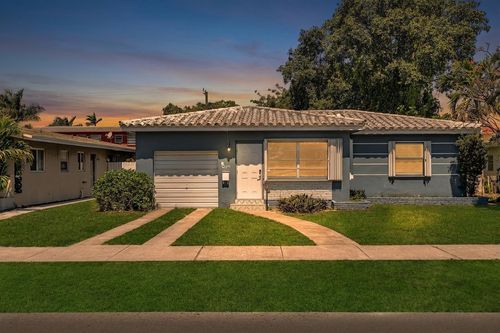 1845 Sherman St, Hollywood, FL, 33020-2122 | Card Image