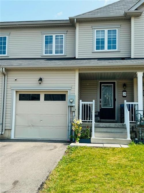 29 Cooke Ave, Brantford, ON, N3T0S2 | Card Image