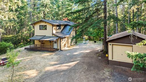 150 Ne Smithy Forge Ln, Belfair, WA, 98528-8790 | Card Image
