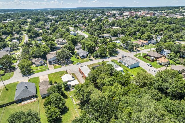 511 Maple St, House other with 2 bedrooms, 1 bathrooms and null parking in Sapulpa OK | Image 47