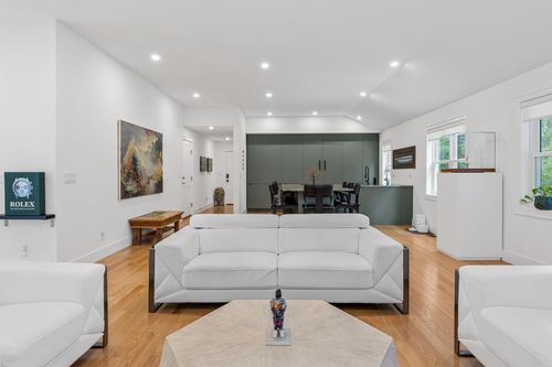 18 Old Campground Rd, Harwich Port, MA, 02646-1870 | Card Image