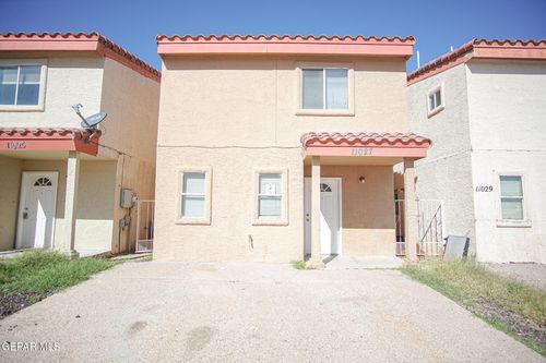 11027 Sunshine Ct, El Paso, TX, 79936-1063 | Card Image