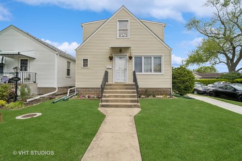 4101 N Ozark Ave, Norridge, IL, 60706-7215 | Card Image