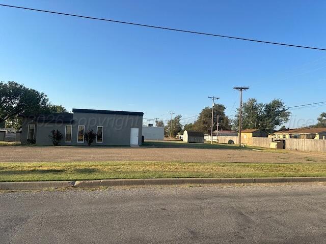 Commercial Sale in Pampa 3