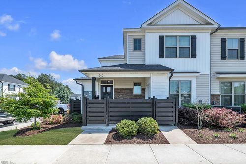 910 Kathy Ann Way W, Carrollton, VA, 23314-2443 | Card Image